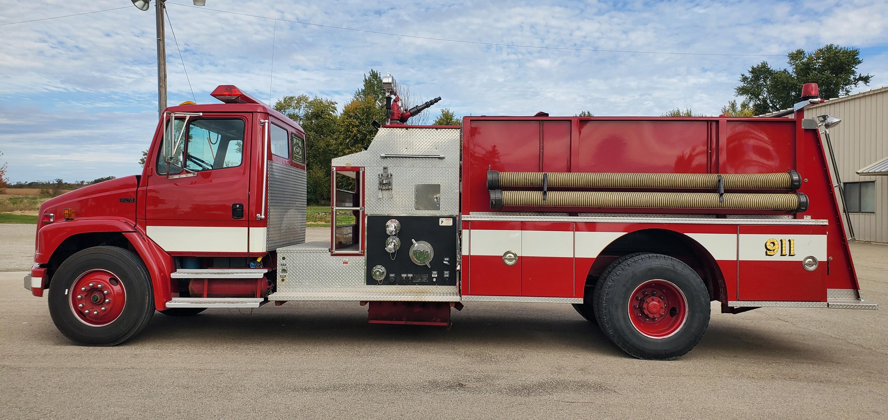 1996 Pierce Freightliner Pumper Tanker - image 2