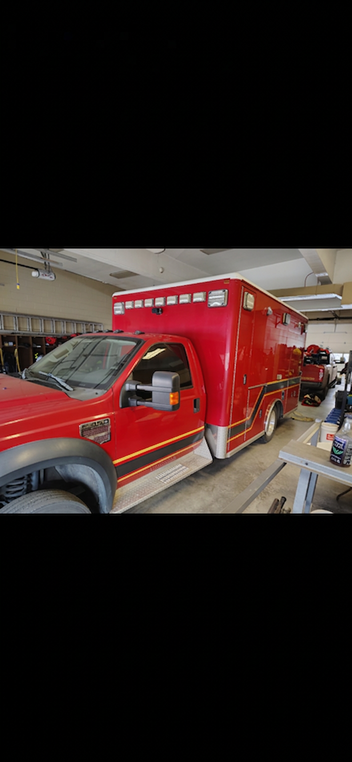 2008 Ford Type I Ambulance - image 3