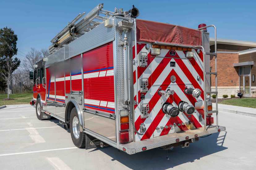 2005 Rosenbauer Spartan Rescue Pumper — photo 8