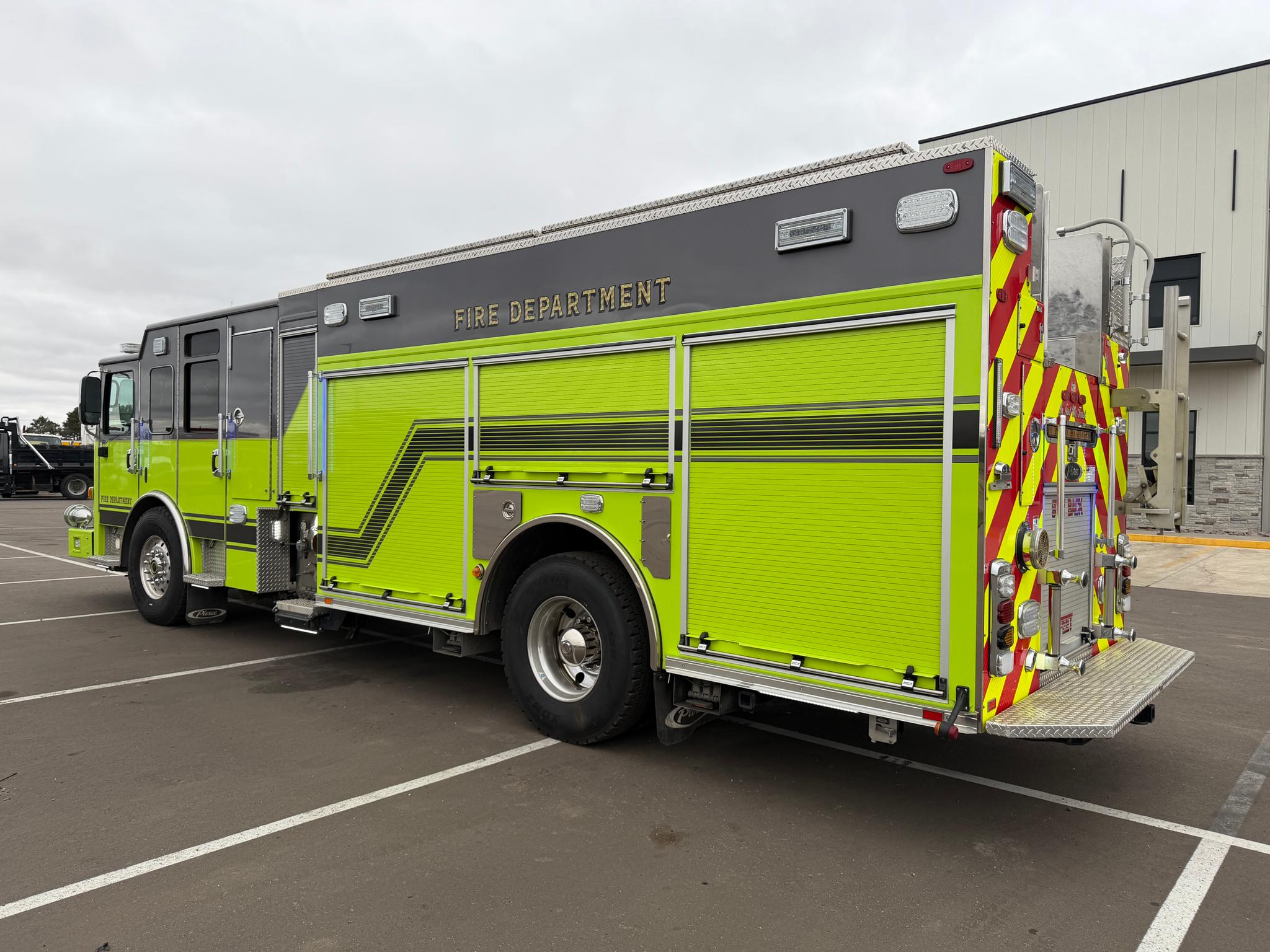 2019 Pierce ENFORCER Pumper - image 3