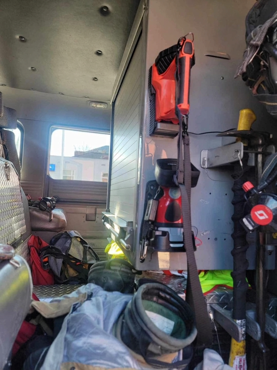 2002 American LaFrance Eagle 85' Tower - image 38