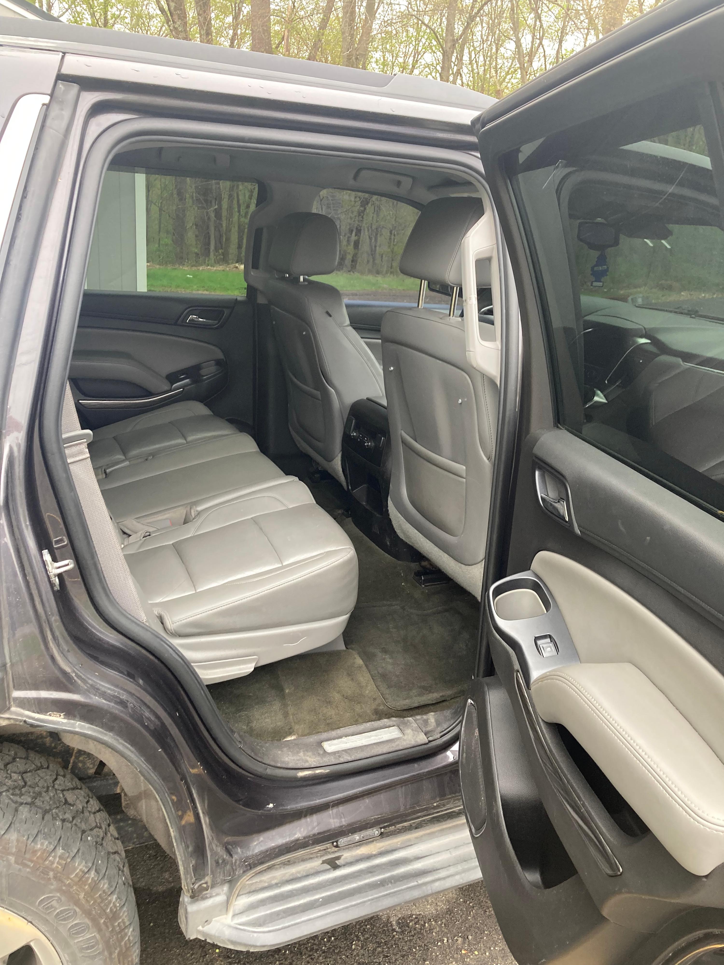 2015 Chevrolet Tahoe 4x4 Command Unit - image 10