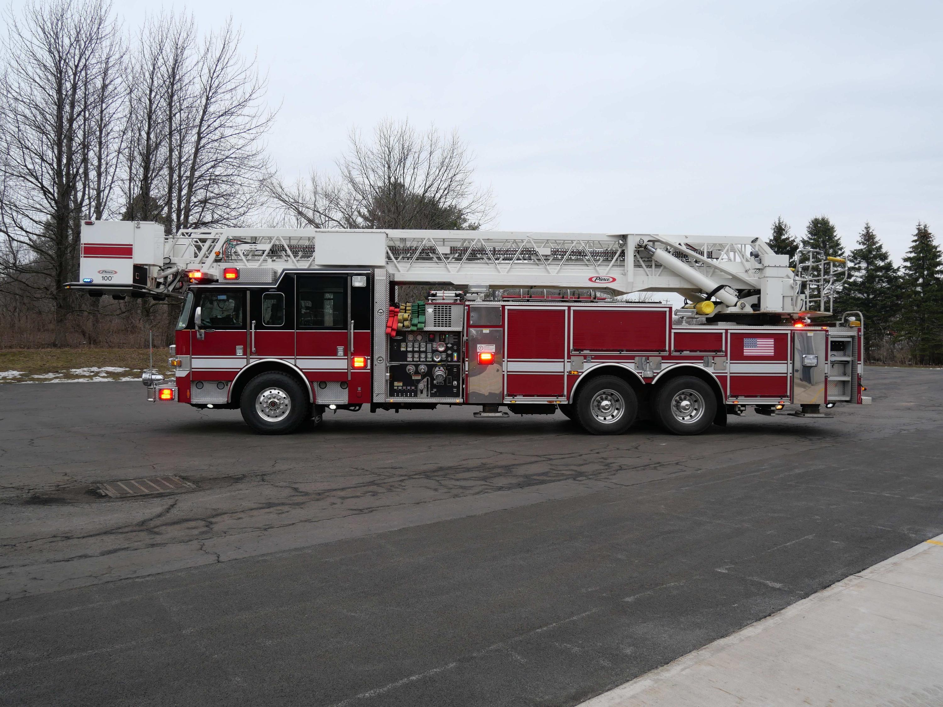 2008 Pierce Arrow XT 100' Quint - image 6