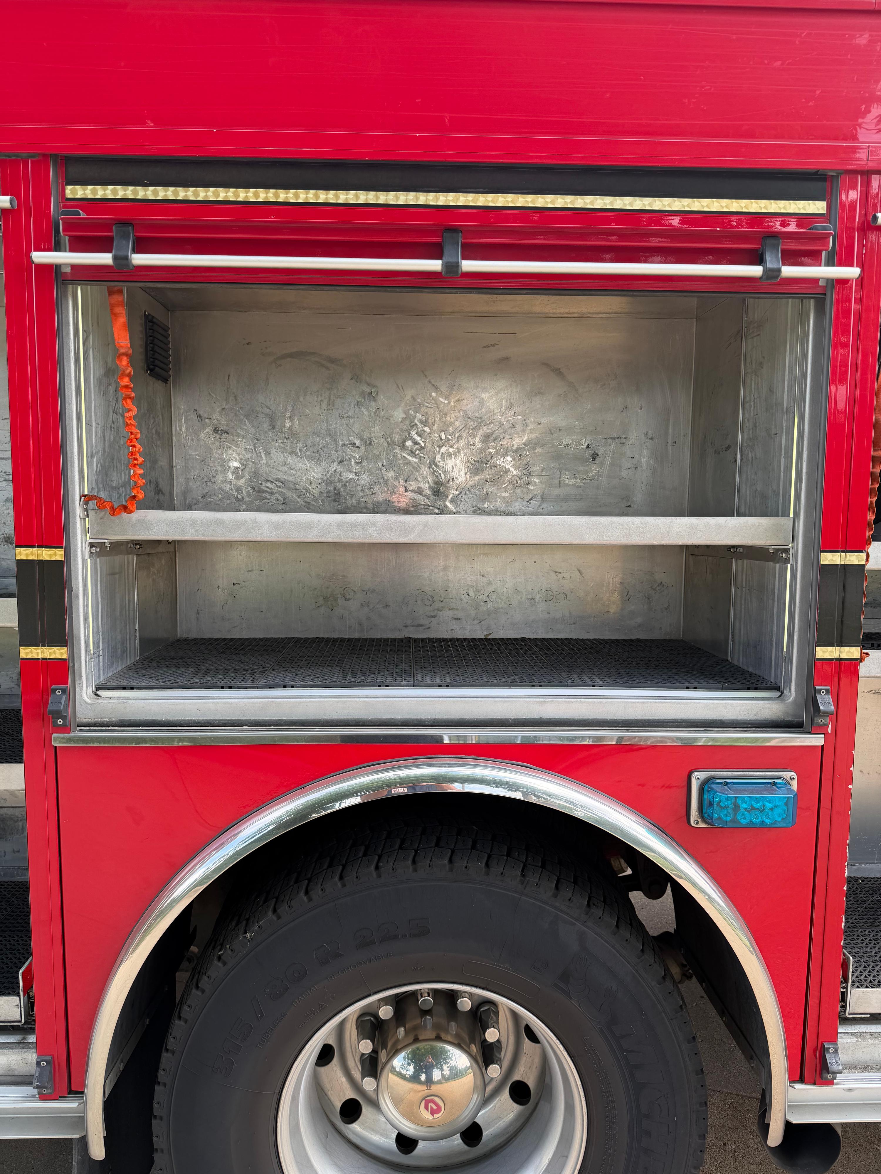 2014 Rosenbauer Pumper - image 11