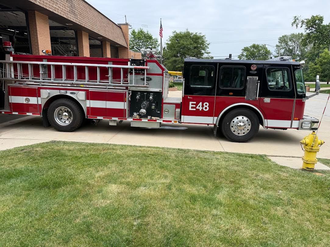 1994 E-One Hurricane Pumper - image 4