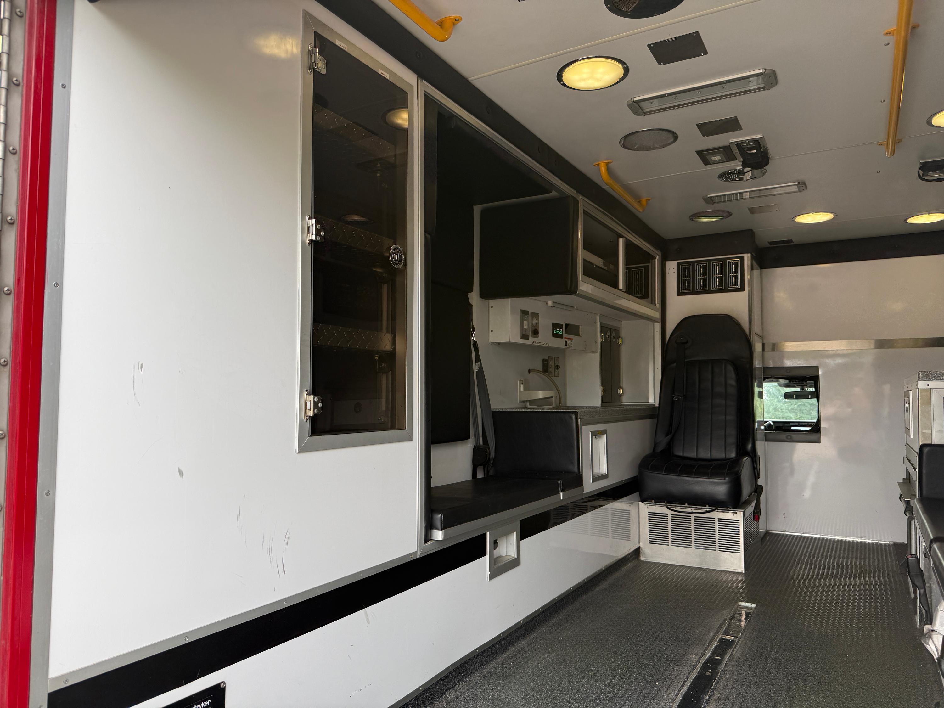 2023 Horton Ford 4x4 Type I Ambulance - image 17