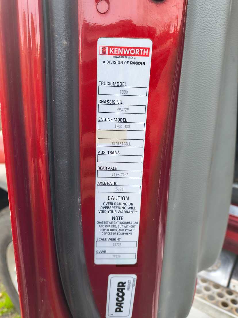 2016 Kenworth T880 Dump Truck — photo 5