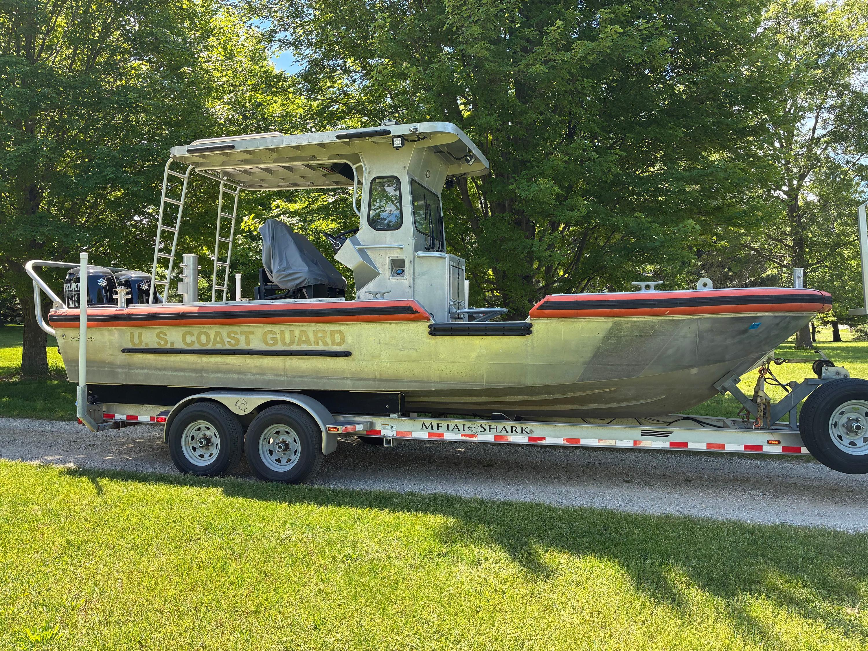 2010 Metal Shark Relentless / USCG Patrol Response Boat - image 5