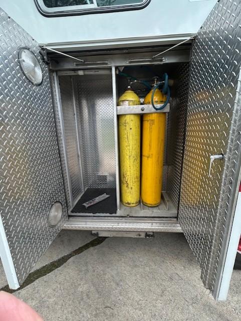 1988 International Heavy Rescue - image 39