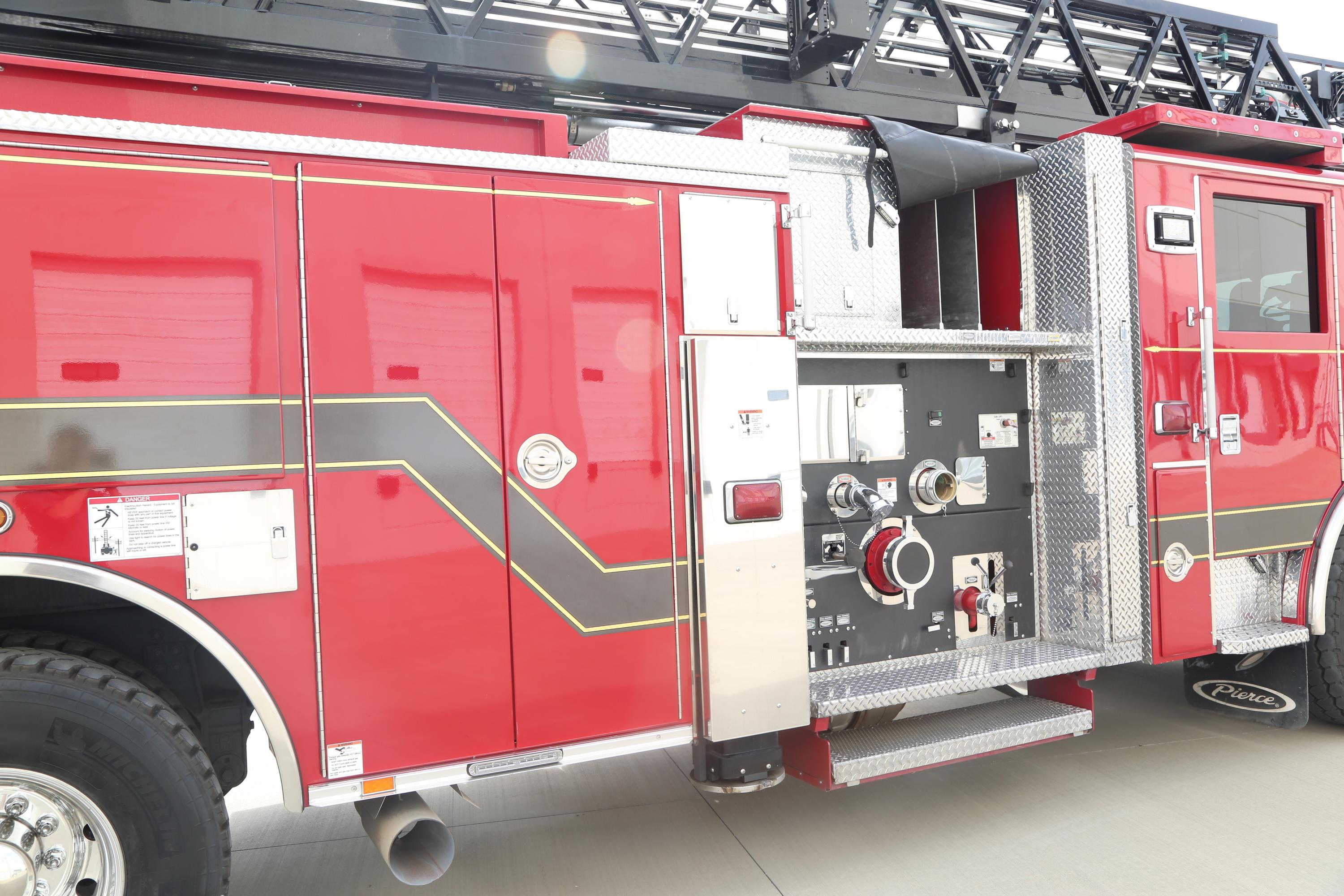 2020 Pierce Arrow XT 107' Quint - image 22
