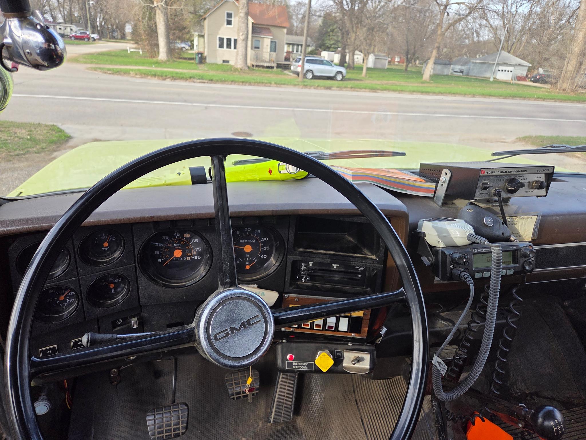 1986 GMC Pumper - image 5