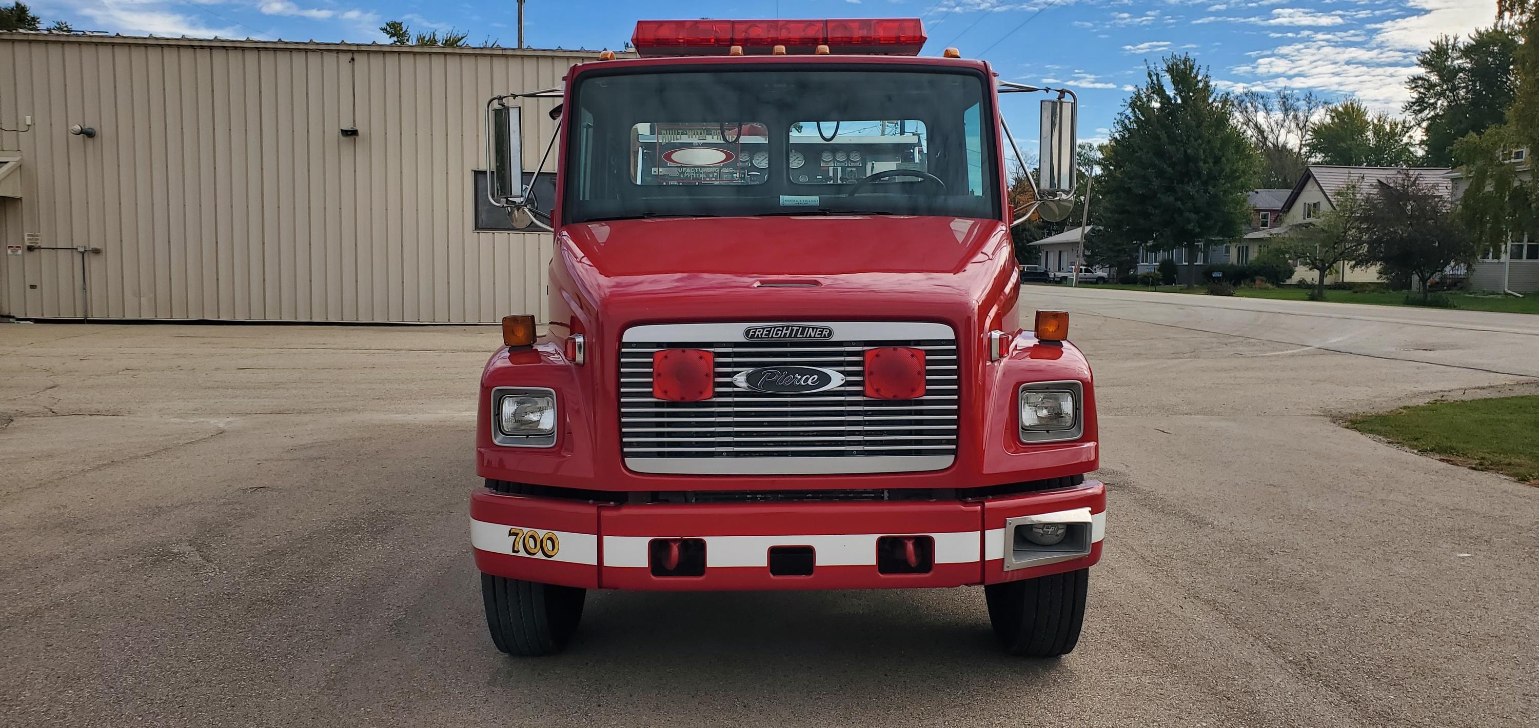 1996 Pierce Freightliner Pumper Tanker - image 3