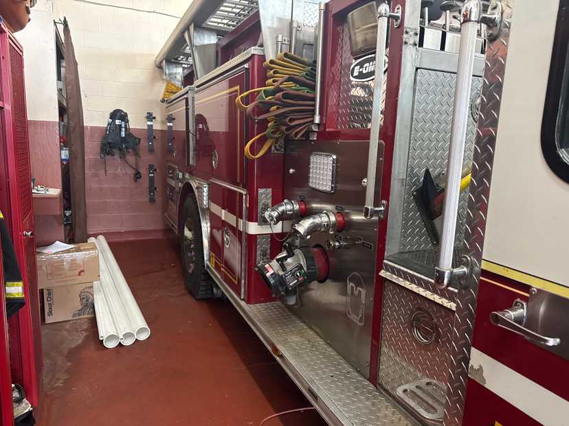 1988 E-One Pumper — photo 5