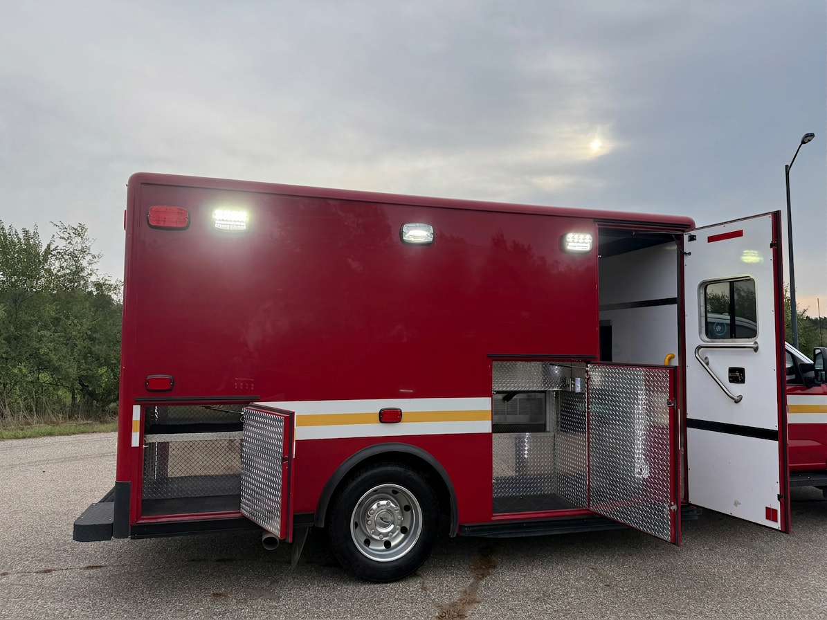 2023 Horton Ford 4x4 Type I Ambulance - image 9