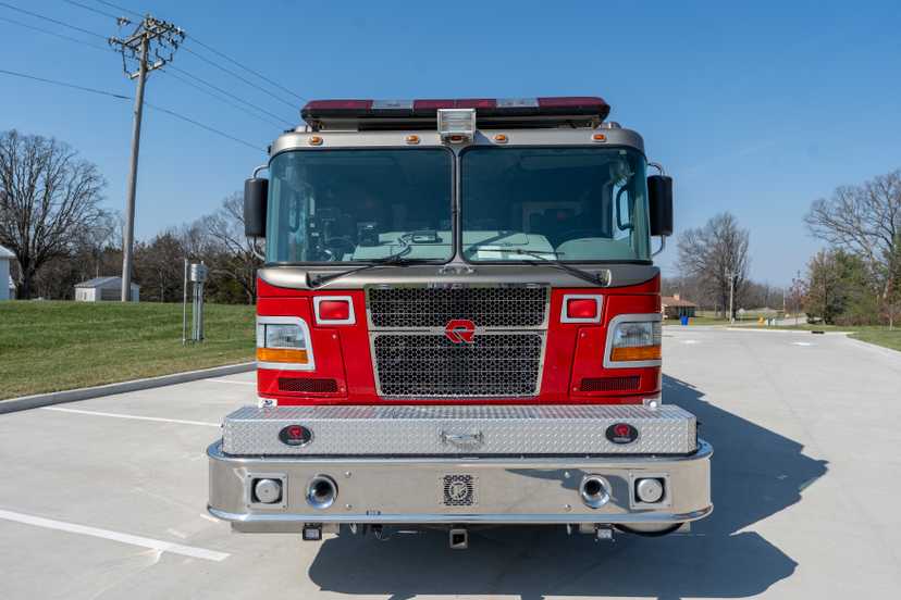 2005 Rosenbauer Spartan Rescue Pumper — photo 5