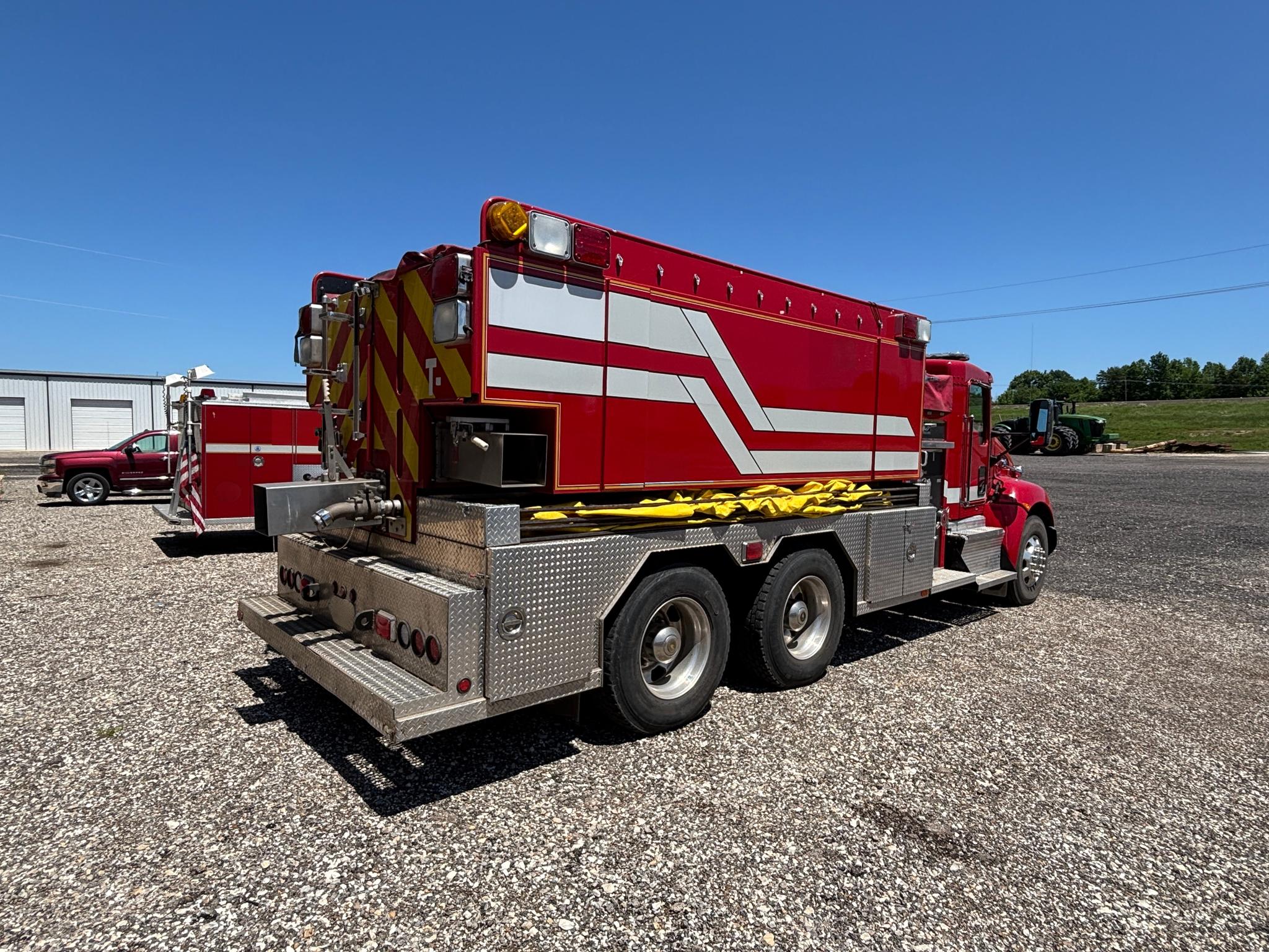 2011 Fouts Brothers Kenworth Pumper Tanker - image 4