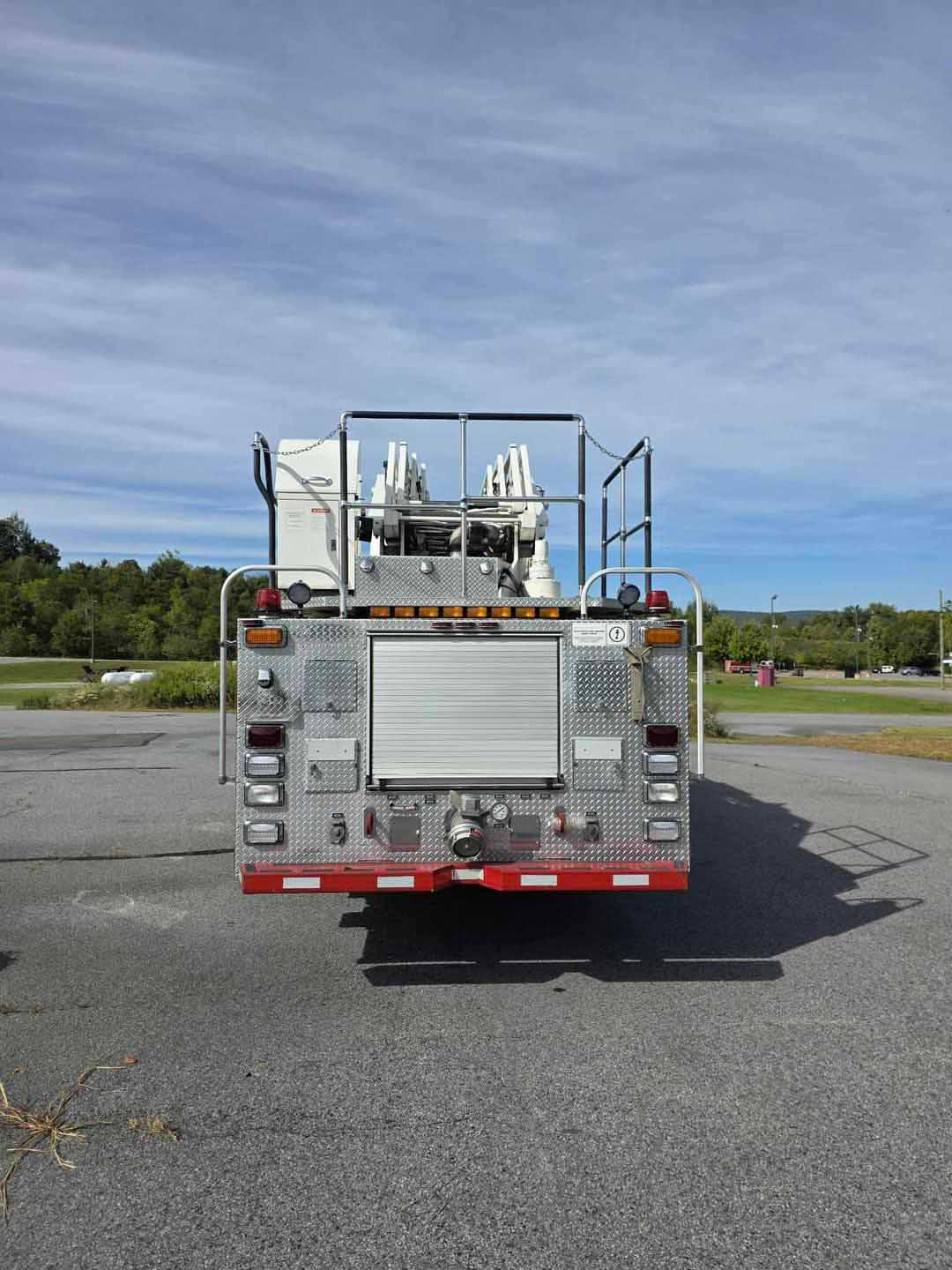 1999 Pierce Dash 105' Quint - image 9