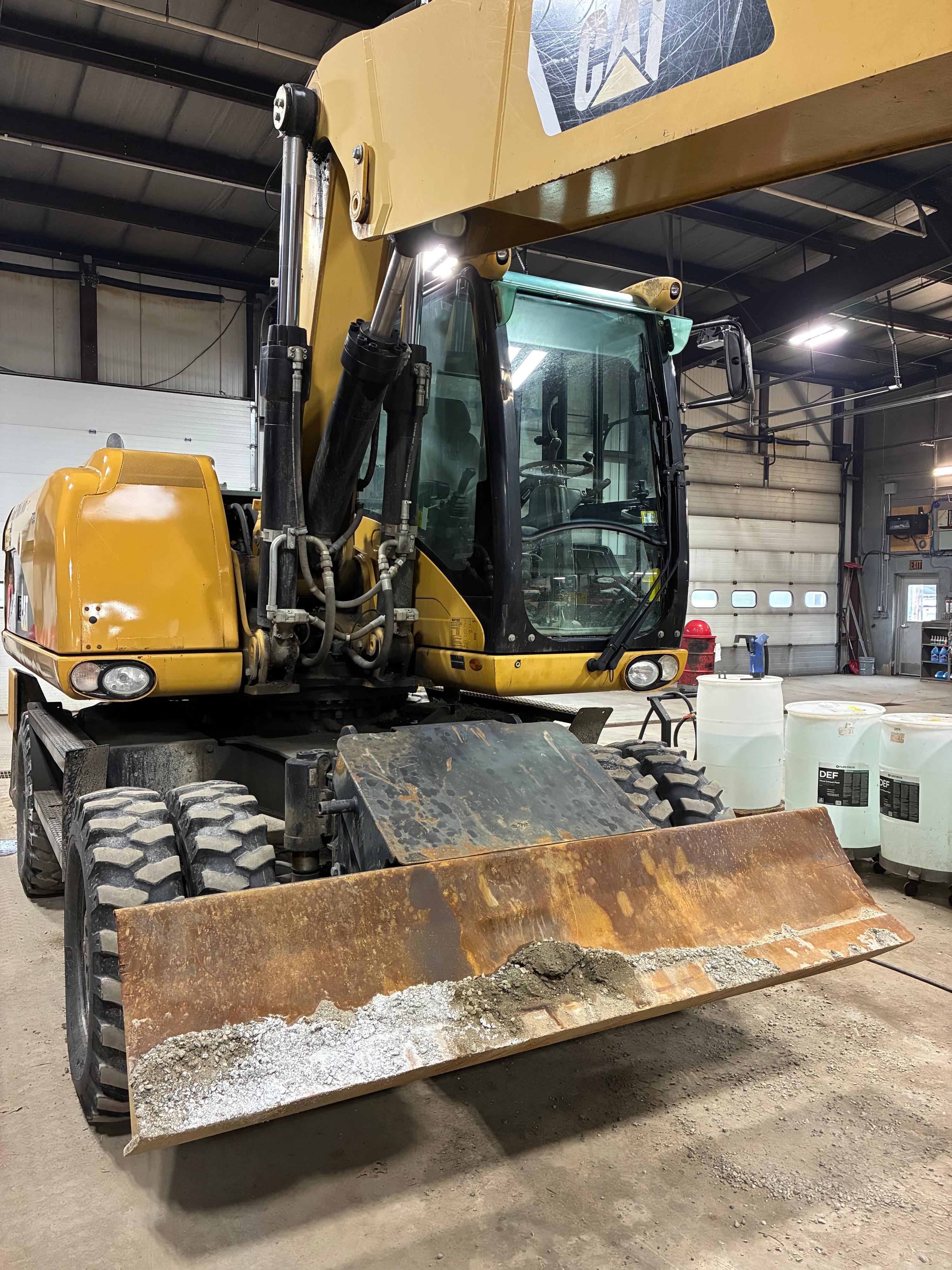 2010 Caterpillar M318D Excavator - image 2