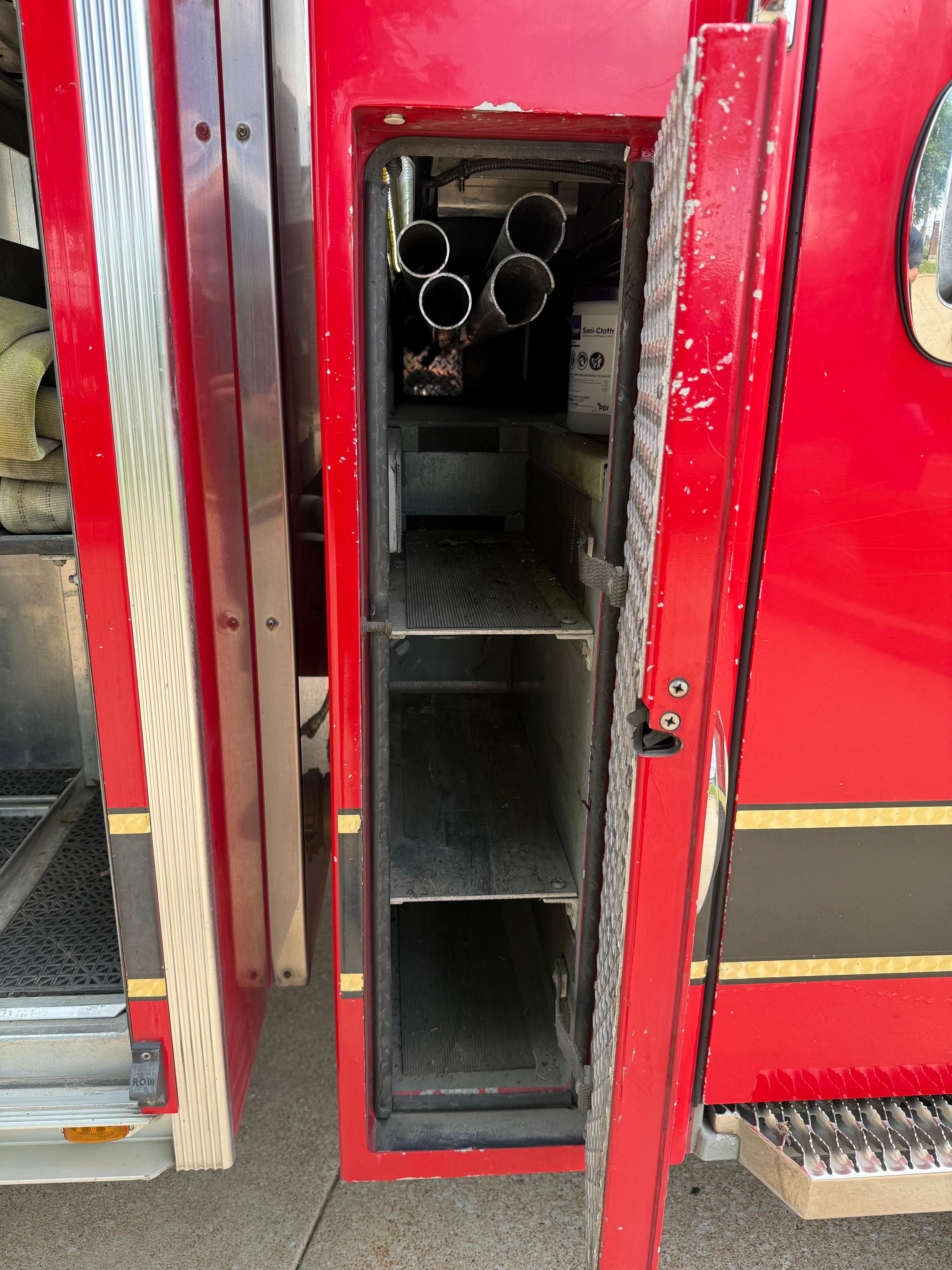 2014 Rosenbauer Pumper - image 9