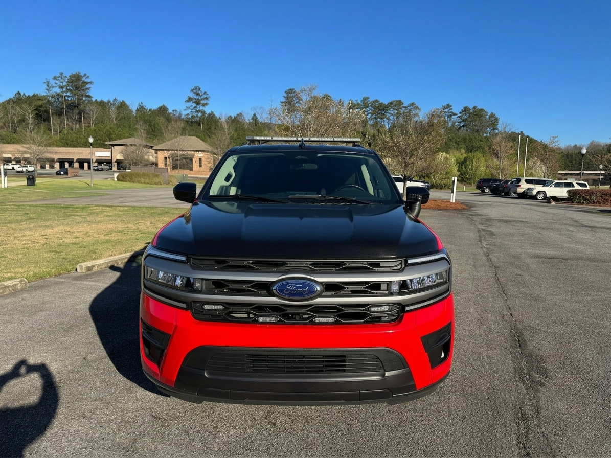 2024 Ford Expedition 4x4 Command Unit - image 2