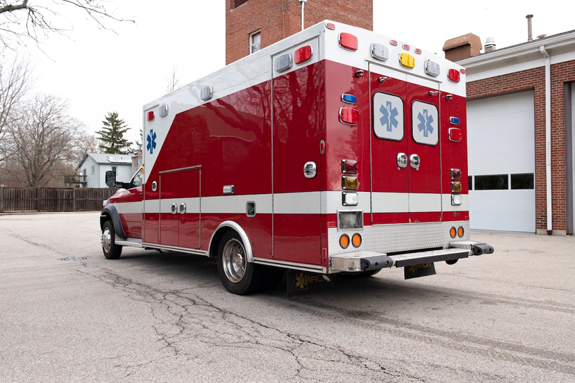 2012 Dodge Type I Ambulance — photo 8