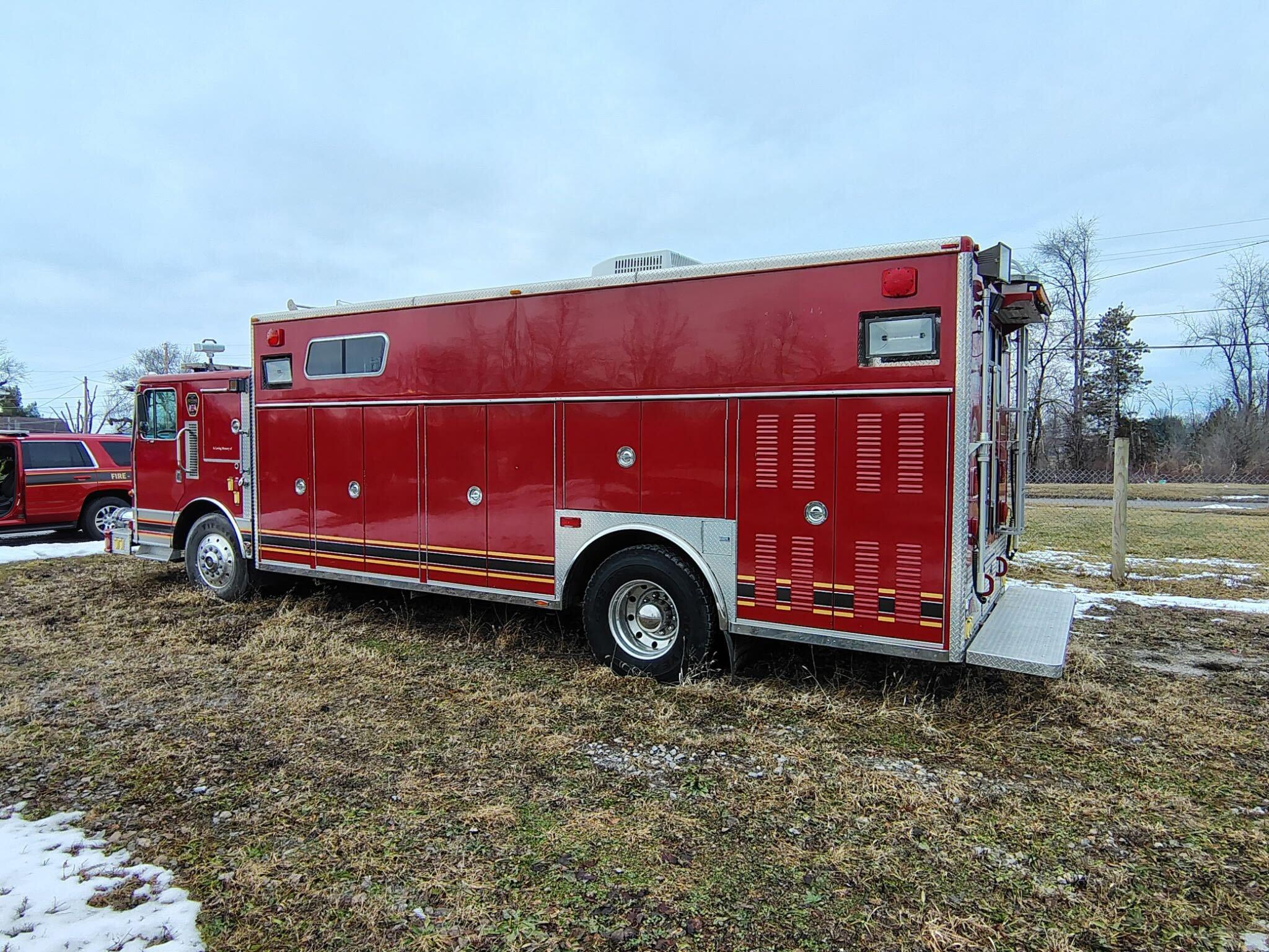 1989 Pemfab Imperial Heavy Rescue - image 6