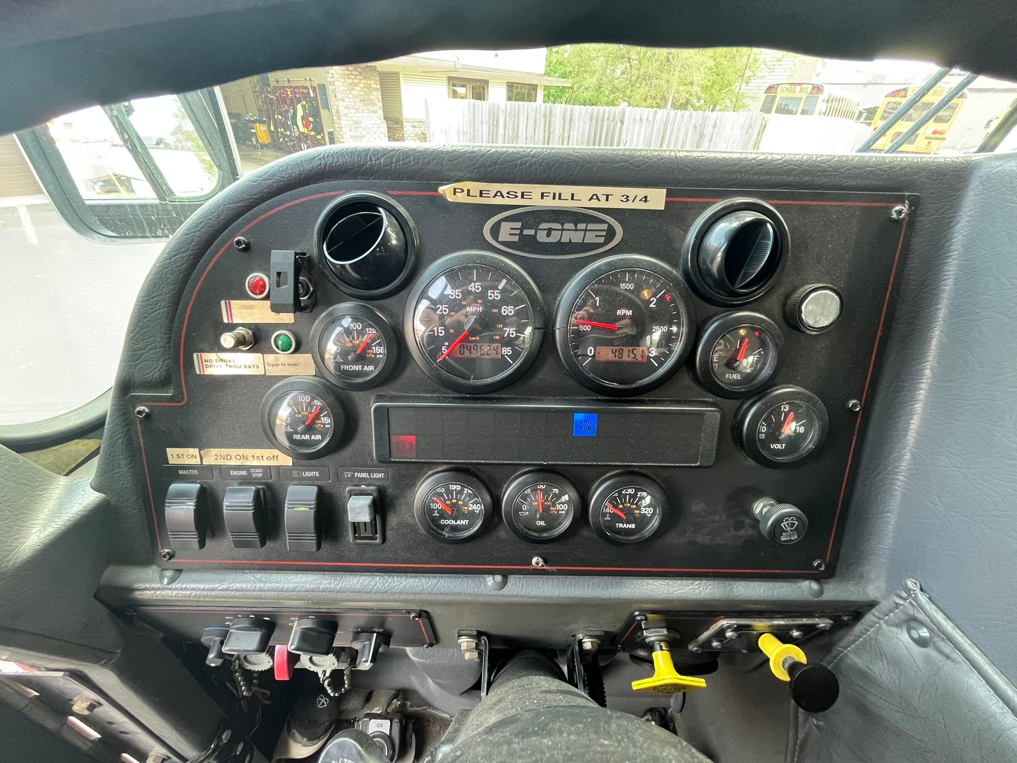 2003 E-One Cyclone 95' Aerial - image 21