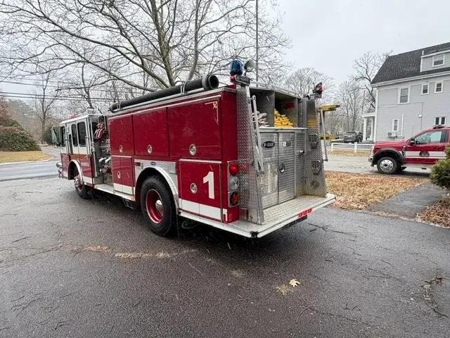 1995 E-One Pumper - image 9