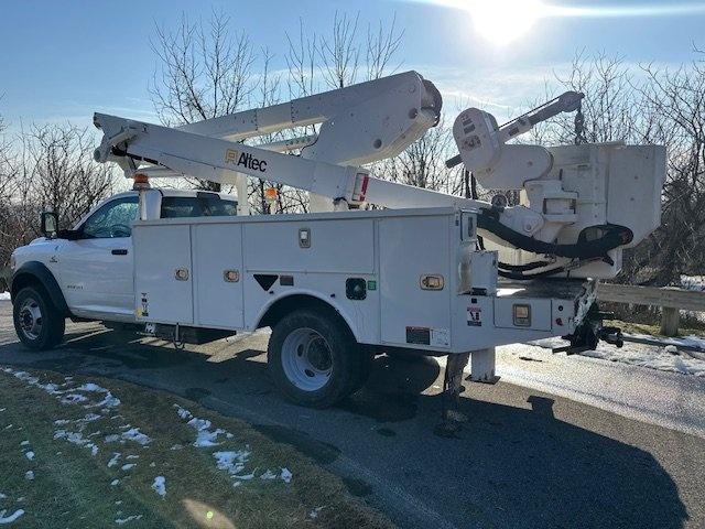 2019 Ram 5500 4x4 Bucket Truck w/ Altec AT48M Boom (53 ft) - image 9