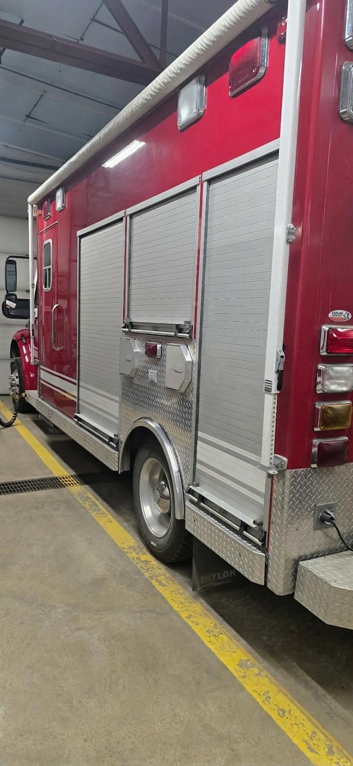 2005 Taylor Made Freightliner Heavy Rescue - image 13