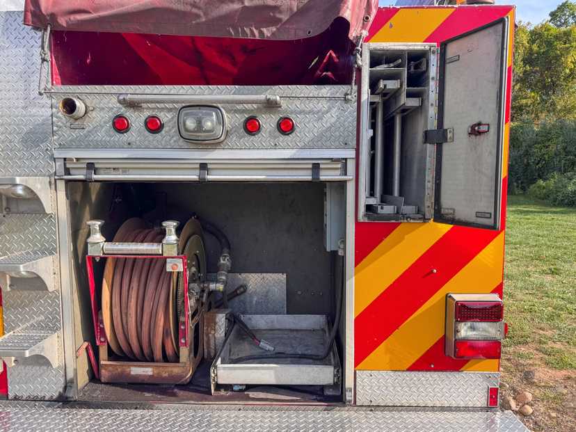 2001 Spartan Gladiator Pumper — photo 6