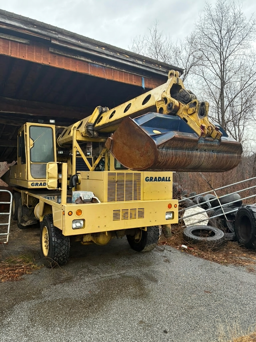 Gradall XL4100 Wheeled Excavator