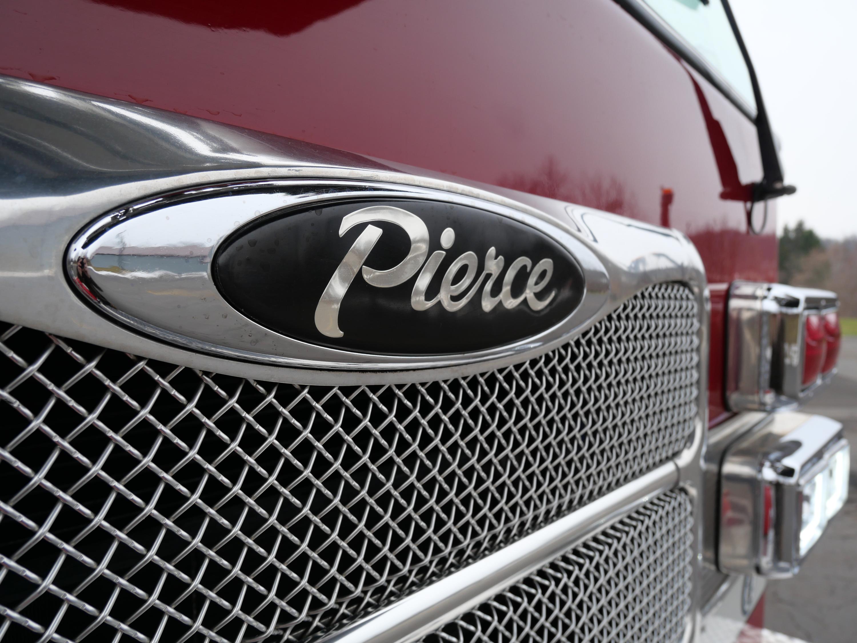 2008 Pierce Arrow XT 100' Quint - image 16