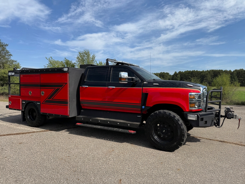 2022 Deep South International 4x4 Brush Truck — photo 7