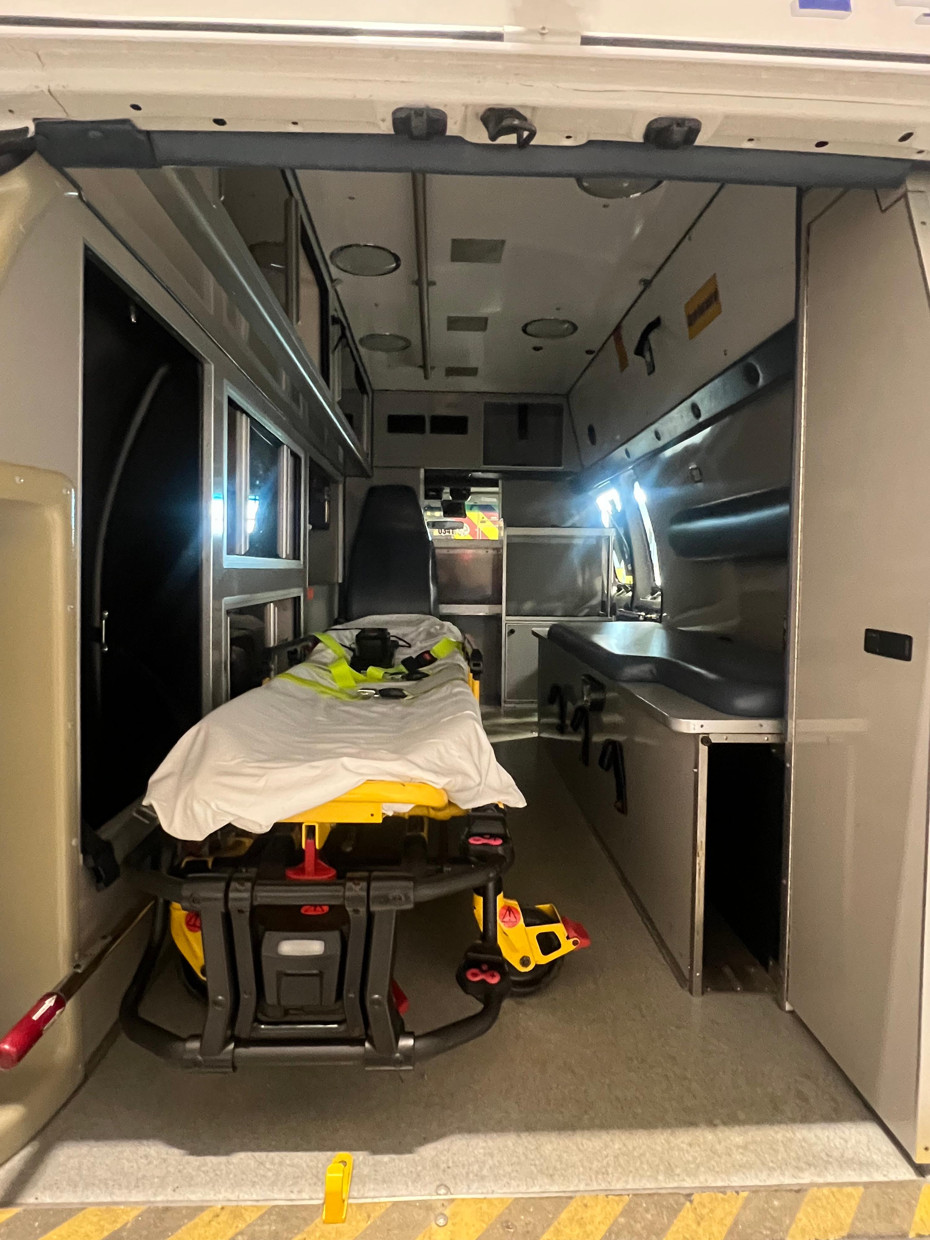 2005 AEV Ford Type II Ambulance - image 9