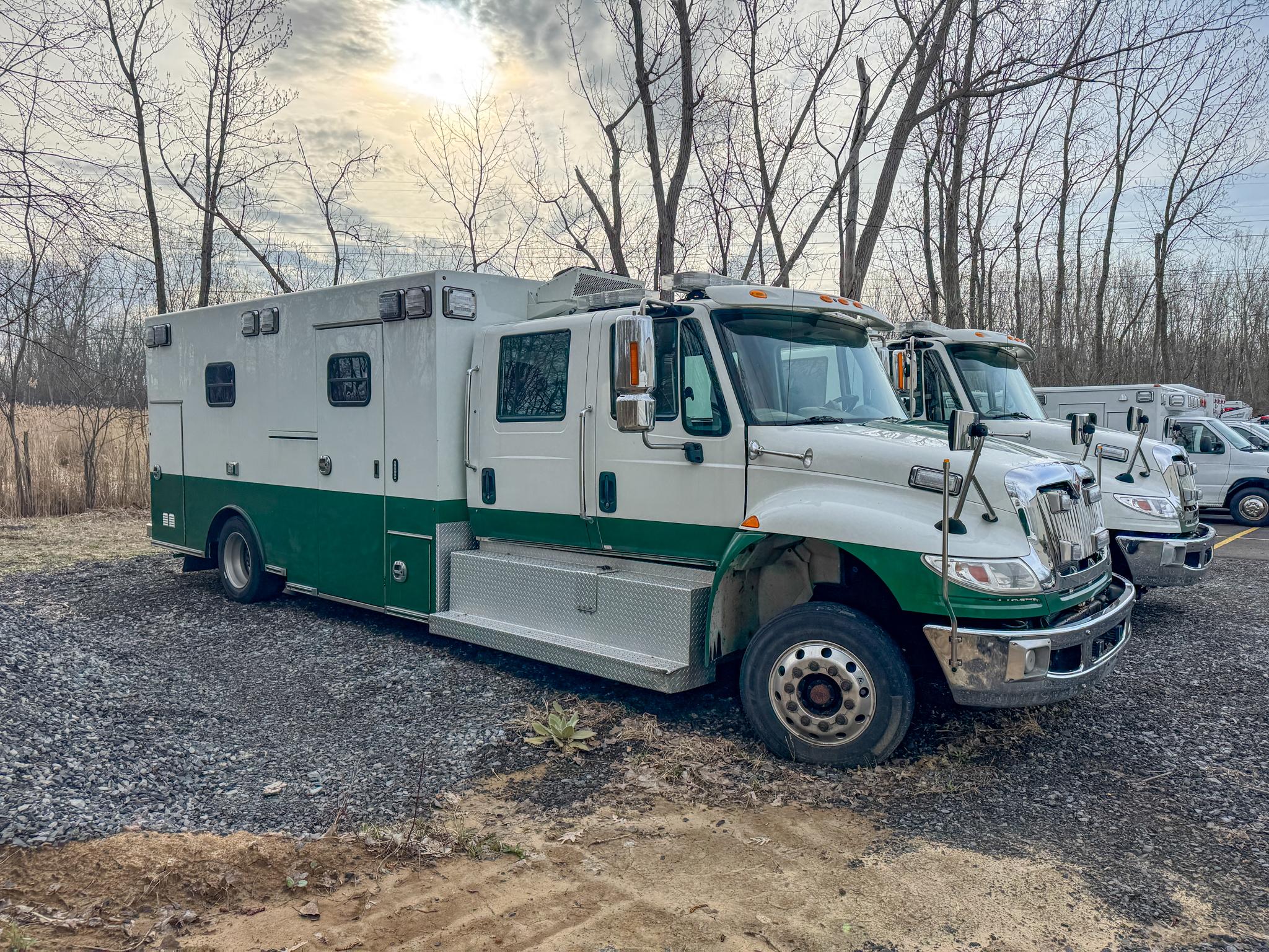 2016 Braun International Type I (2) Available Ambulance - image 4
