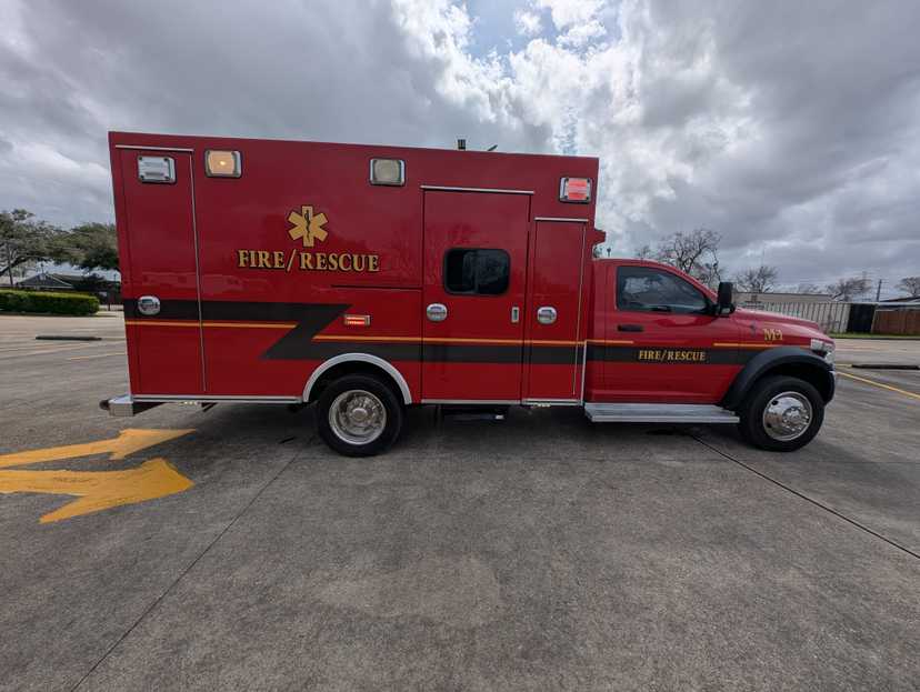 2013 Braun Dodge Type I Ambulance — photo 2