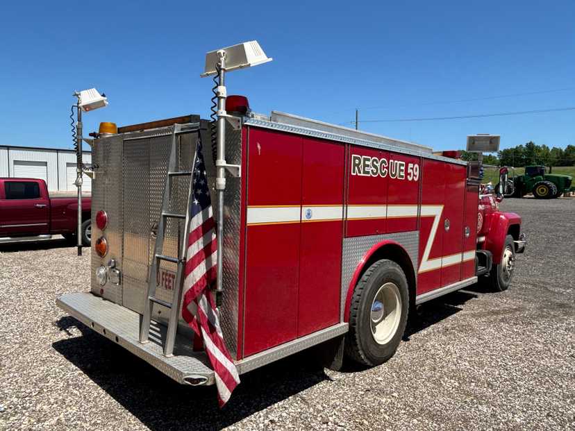 1990 Welch Ford Rescue Pumper — photo 4
