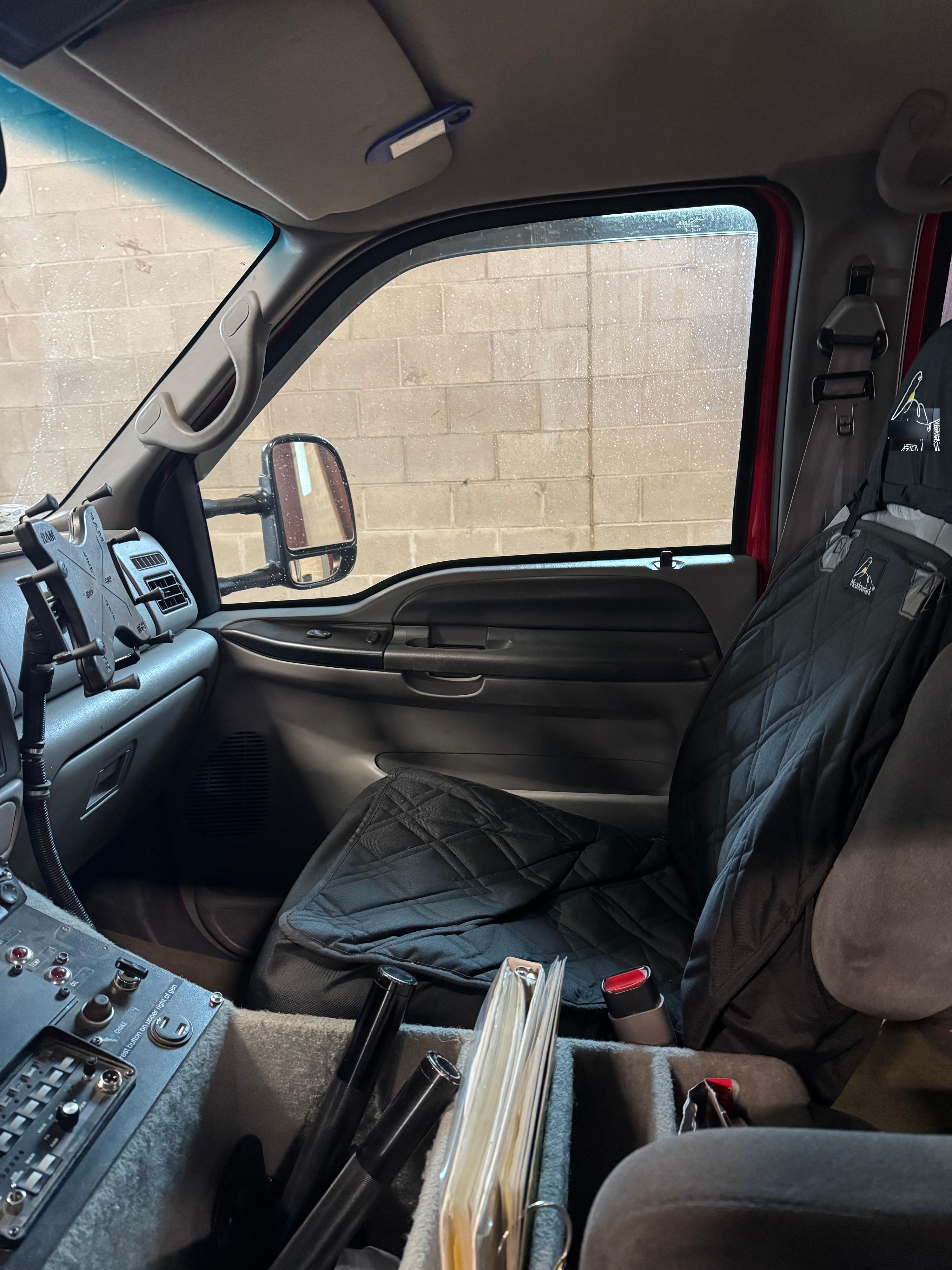 2000 Ford 4x4 Brush Truck - image 11