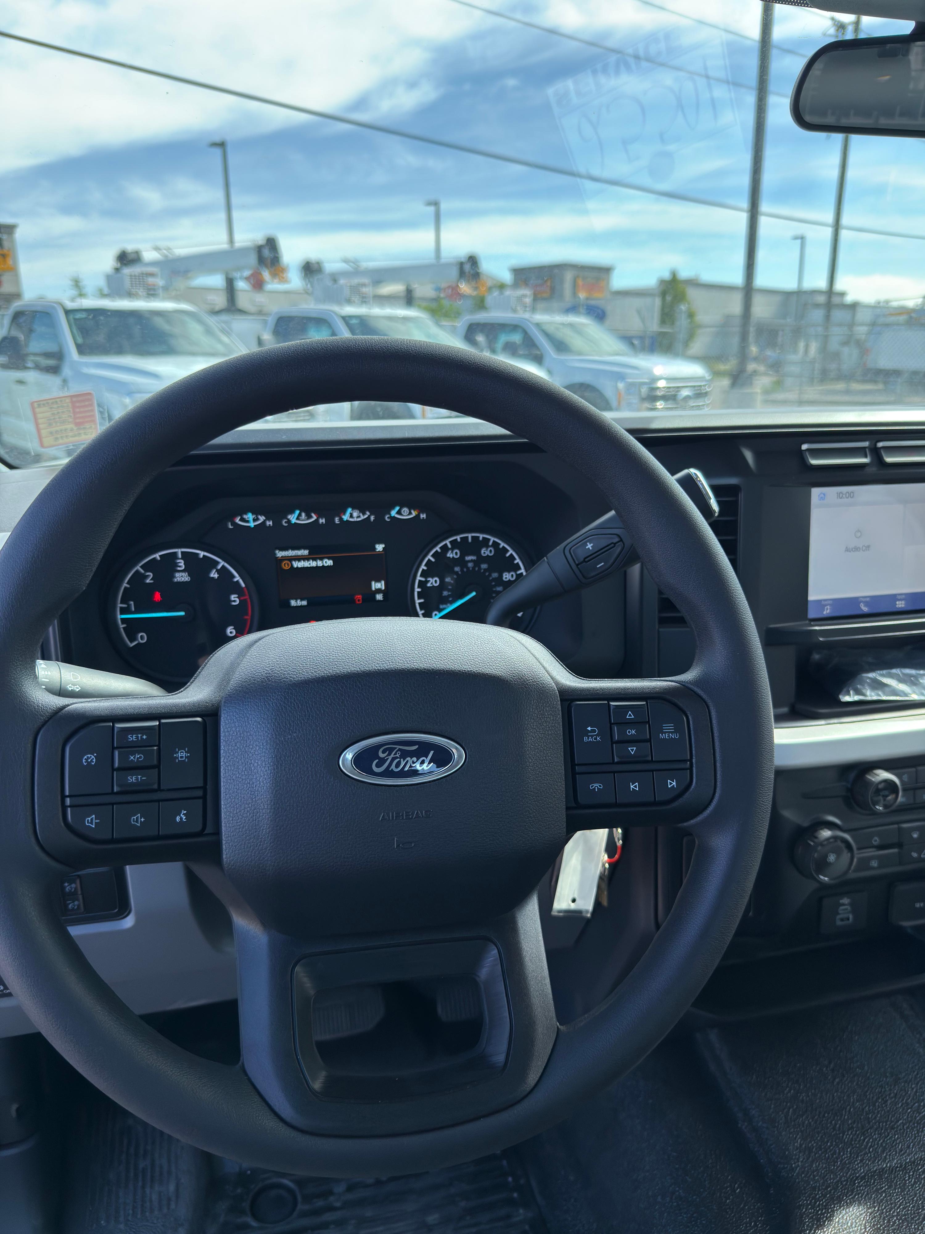 2024 Ford F-450 4x4 Welding Work Truck - image 21
