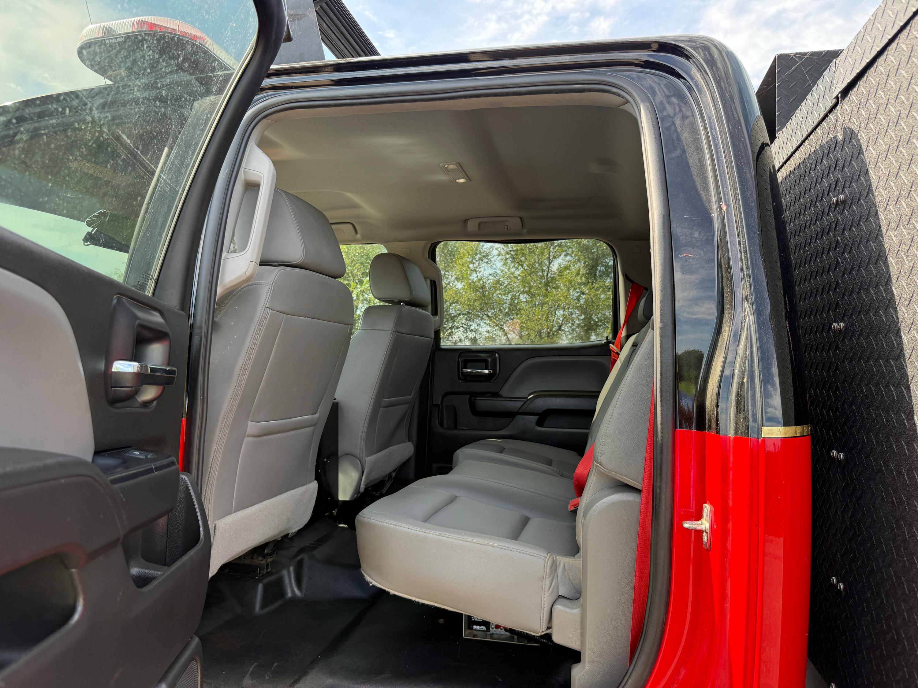 2022 Deep South International 4x4 Brush Truck - image 21