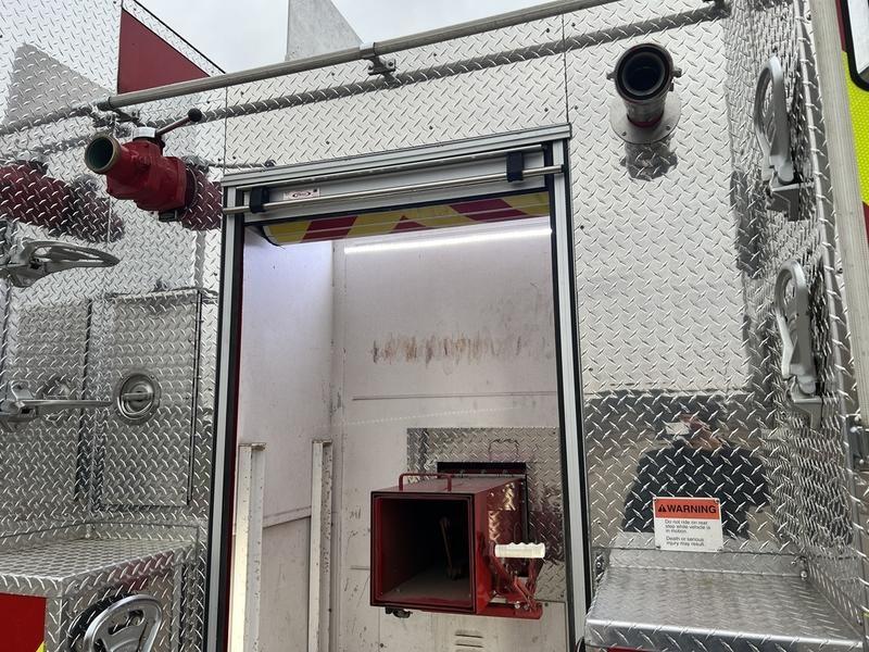 2008 Pierce Peterbilt Pumper Tanker - image 13