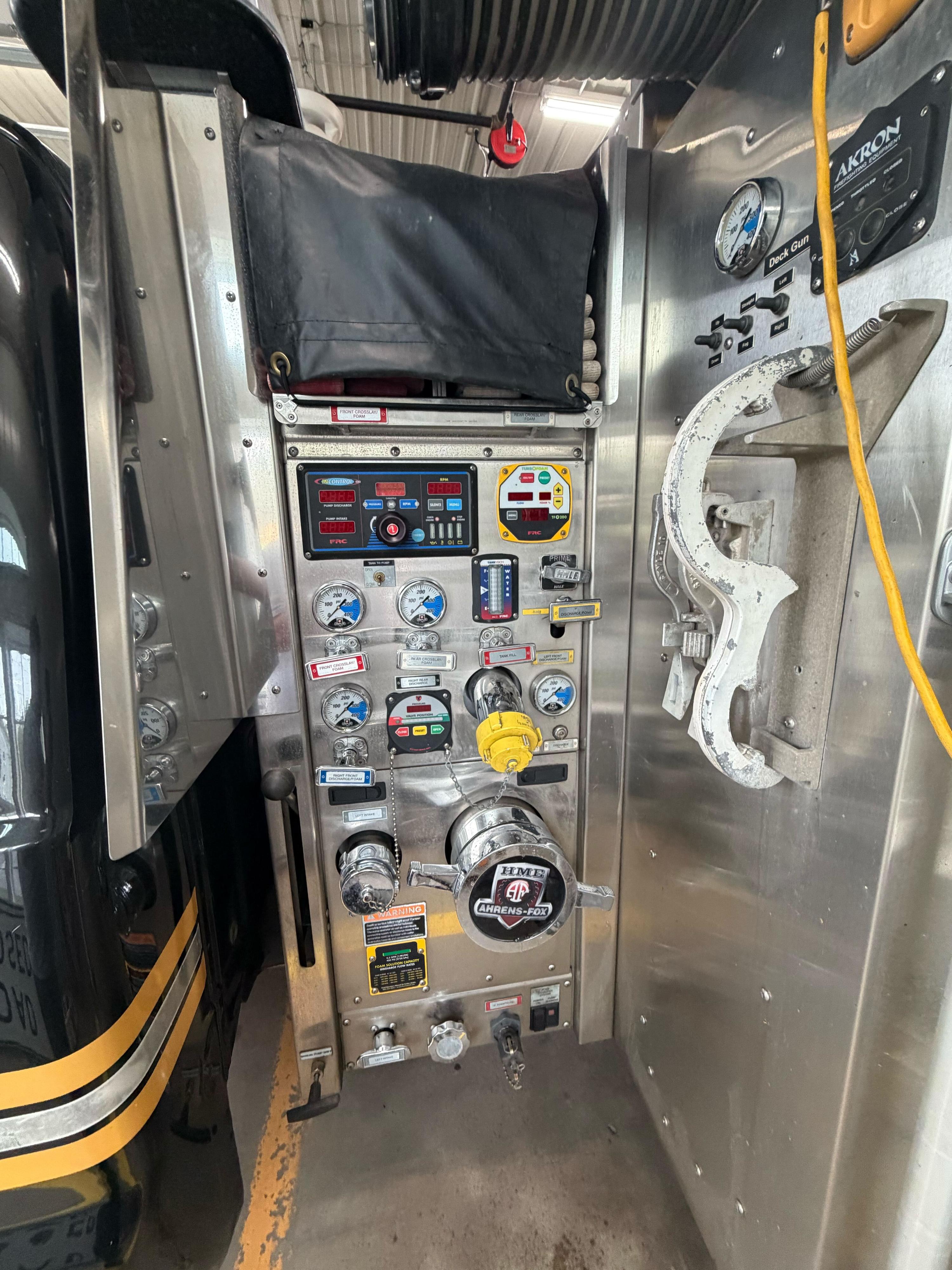 2015 Ford 4x4 Mini Pumper - image 17