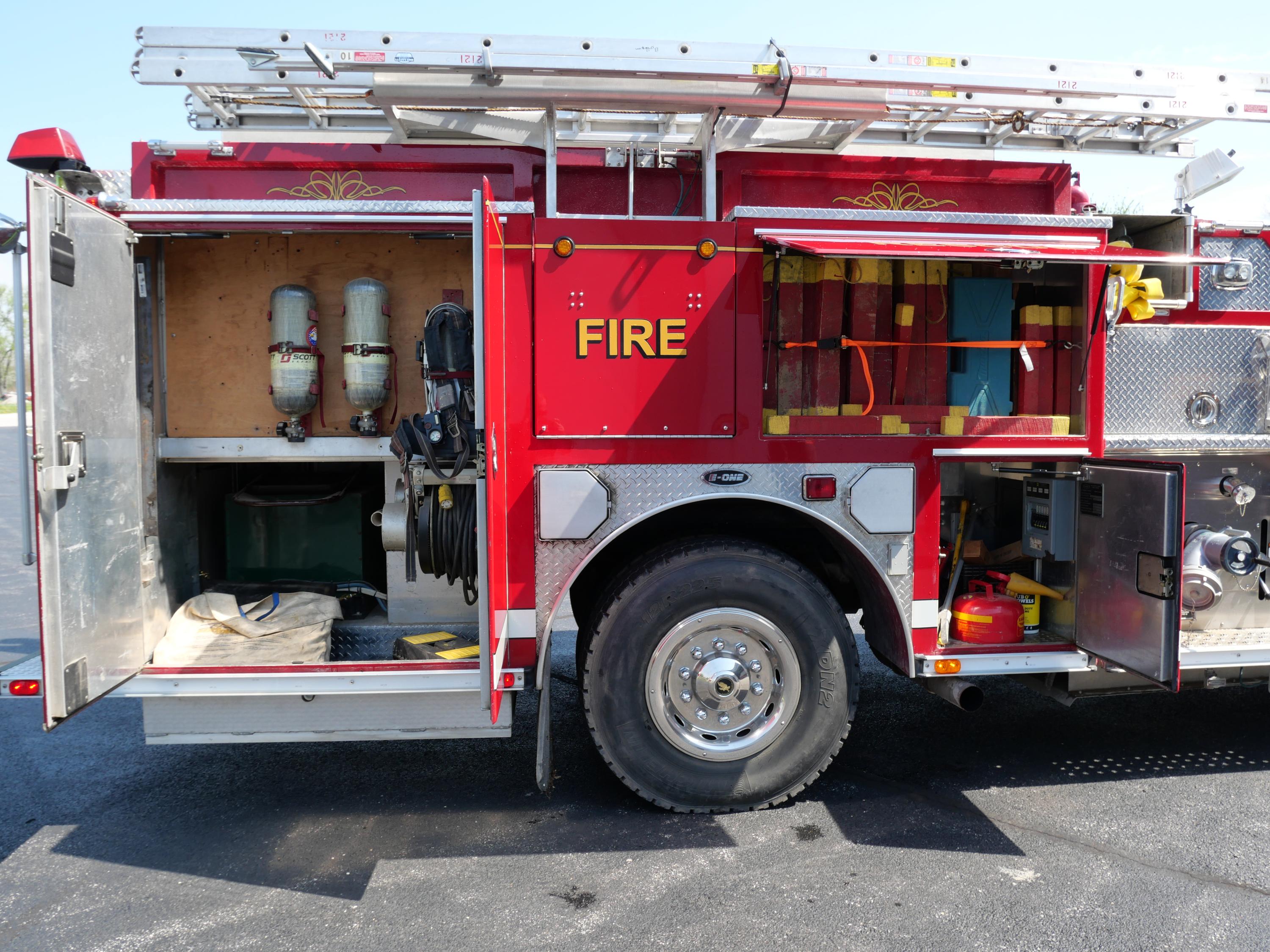 2000 E-One International Pumper - image 55