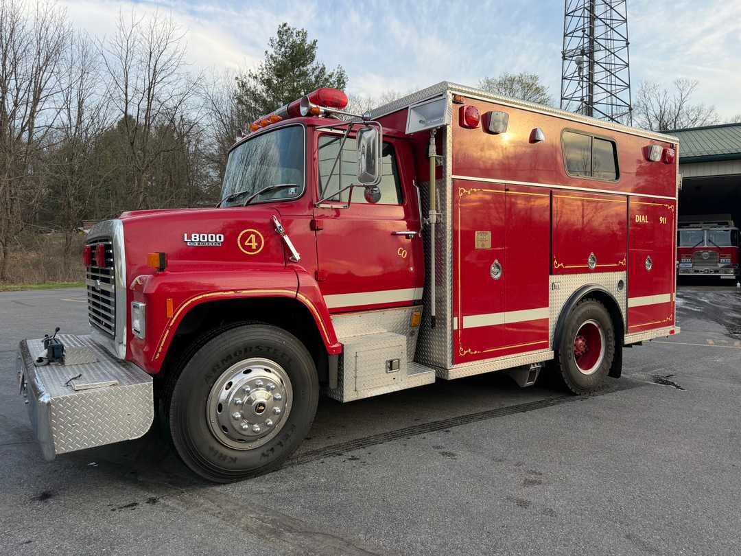 1987 Saulsbury Ford Light Rescue