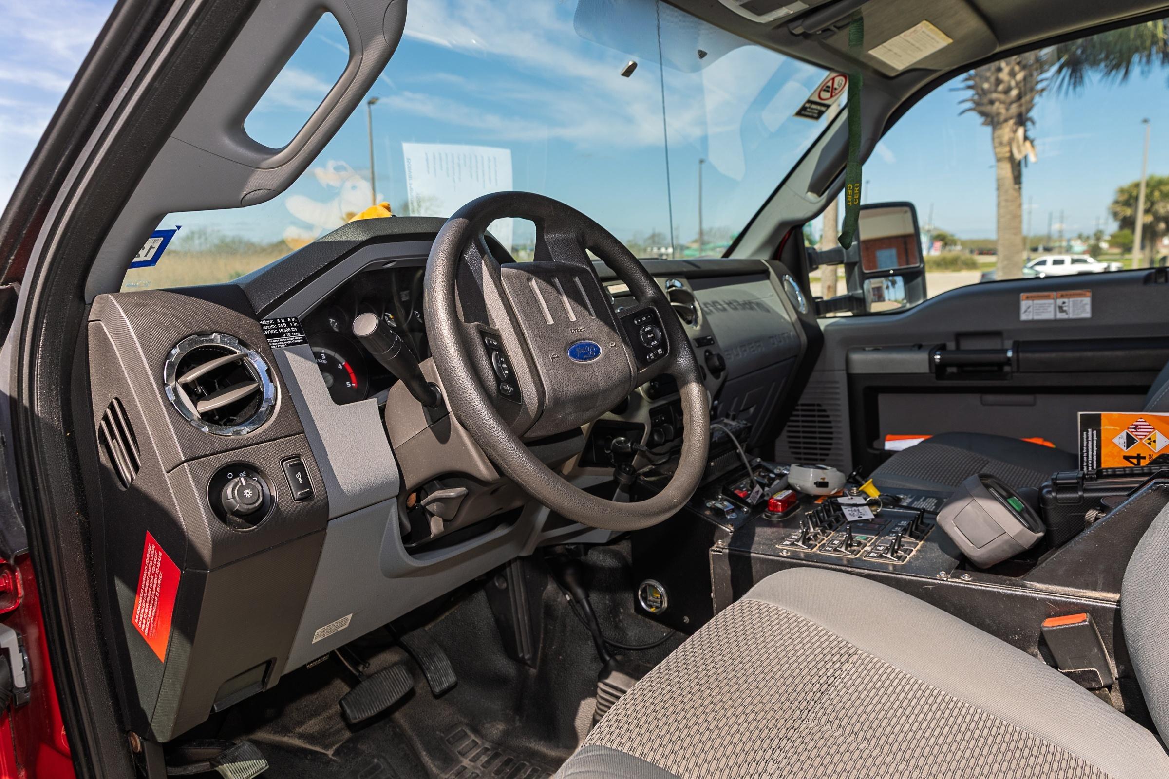 2013 Pierce Ford 4x4 Mini Pumper - image 55