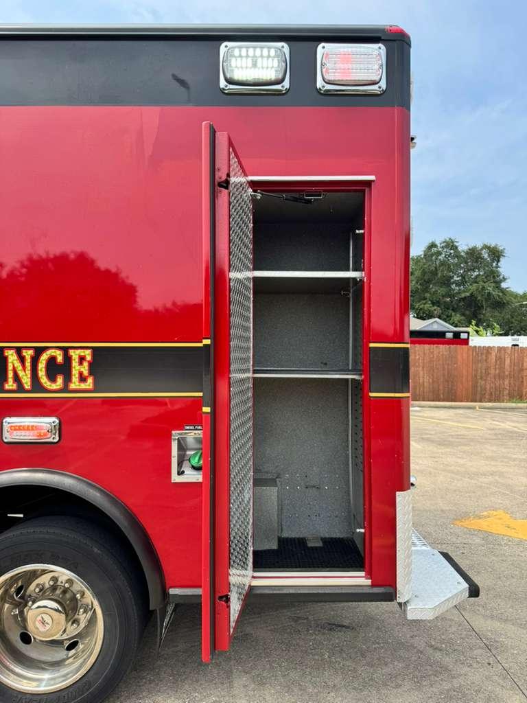 2020 Ford Type I Ambulance - image 22
