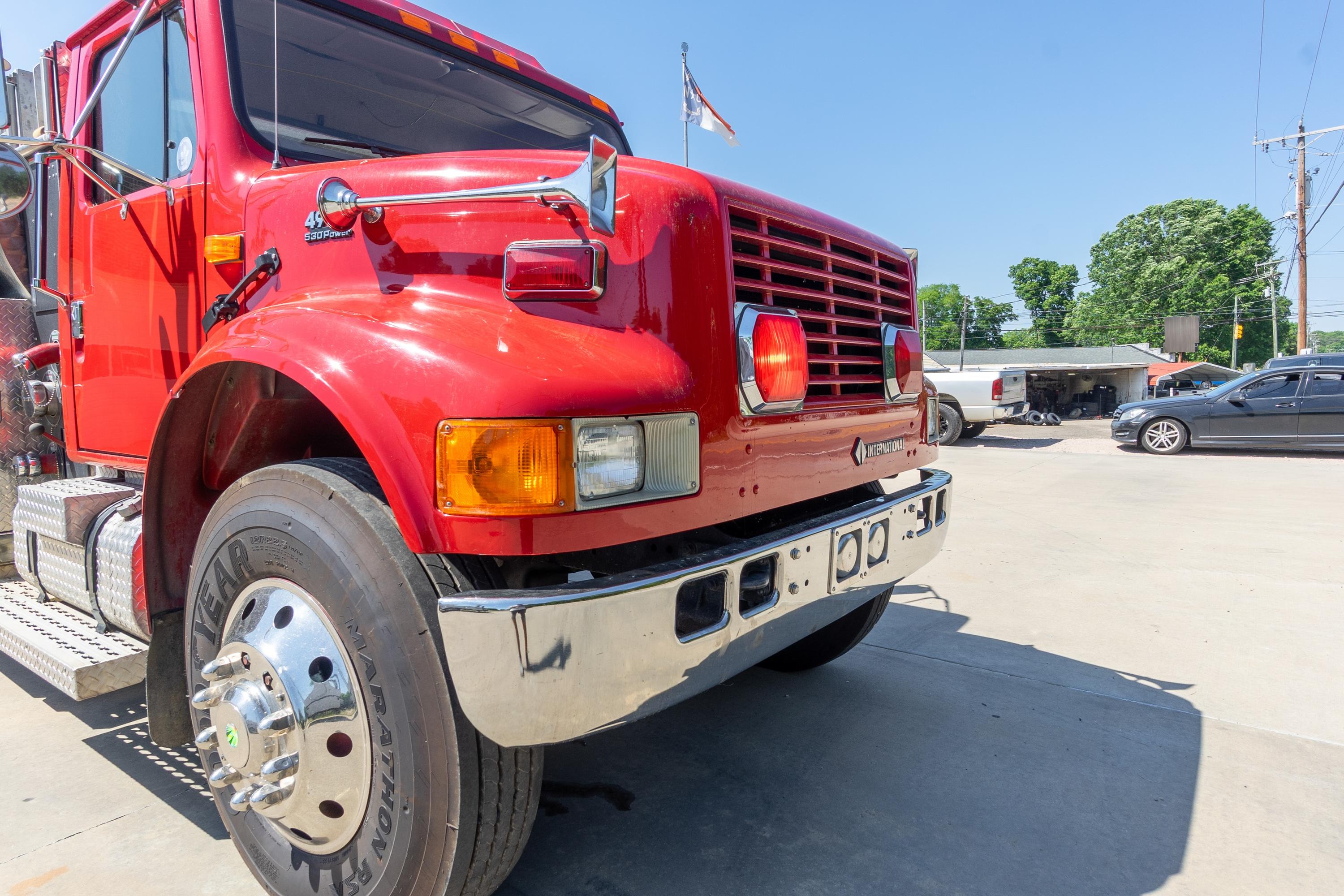2001 New Lexington International Tanker - image 39