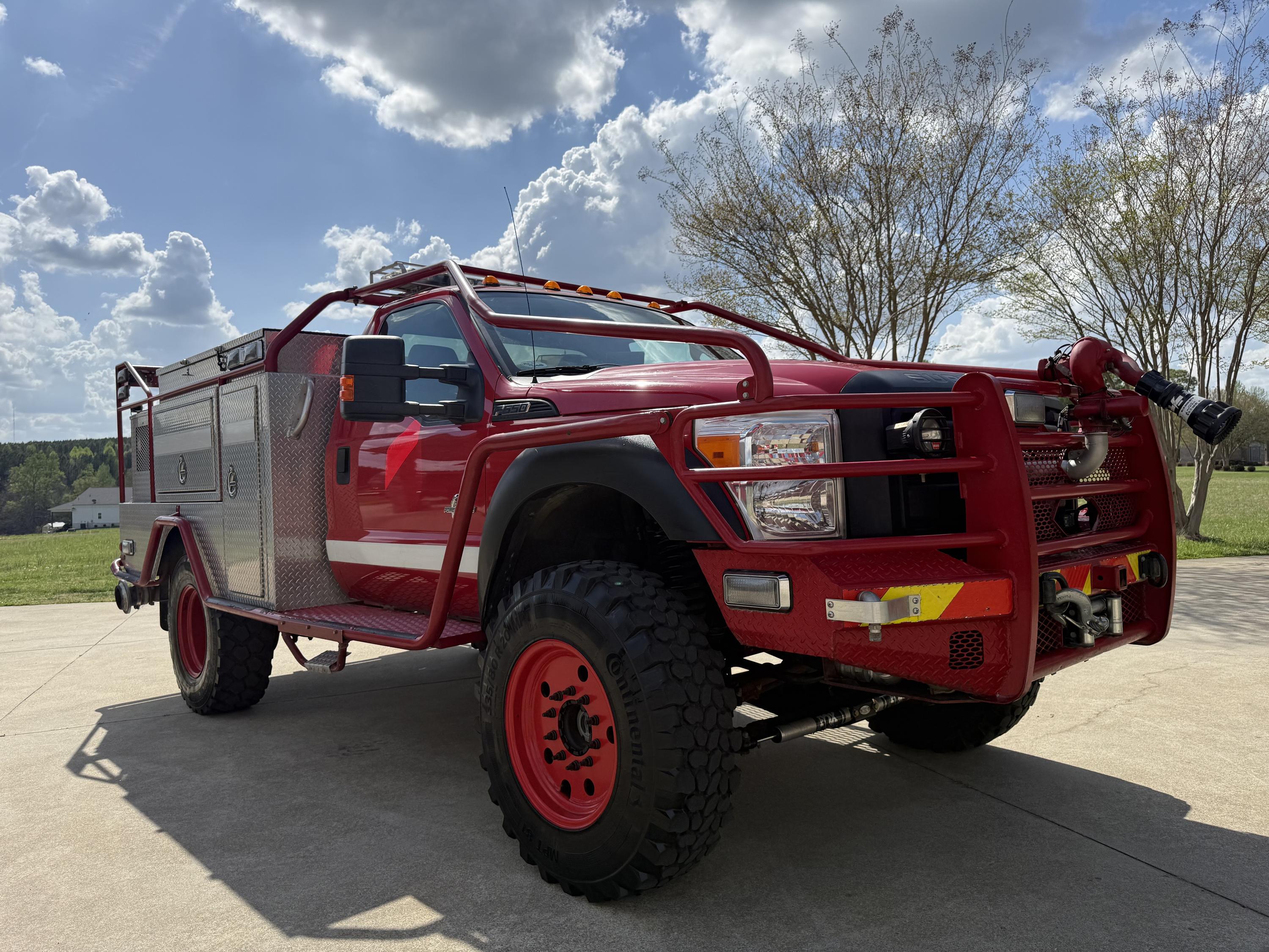 2011 Ford F550 Quick Attack - image 9
