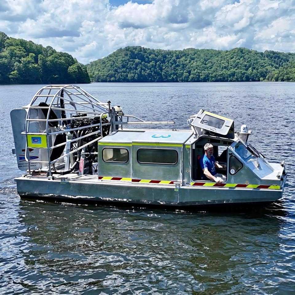 Midwest Rescue Airboat 8x20